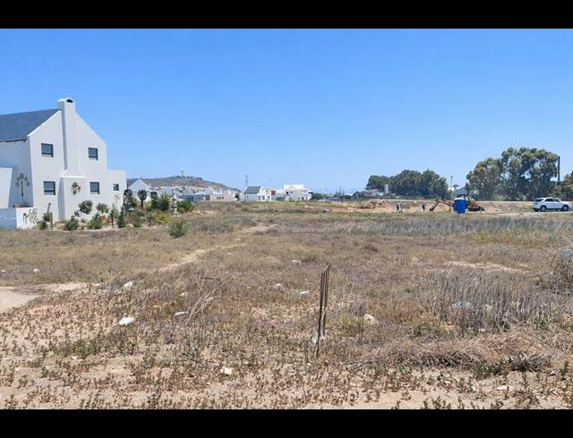 LAND FOR SALE IN HARBOUR LIGHTS